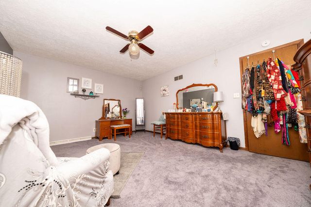 906 Honeysuckle Lane, Michigan City, IN 46360