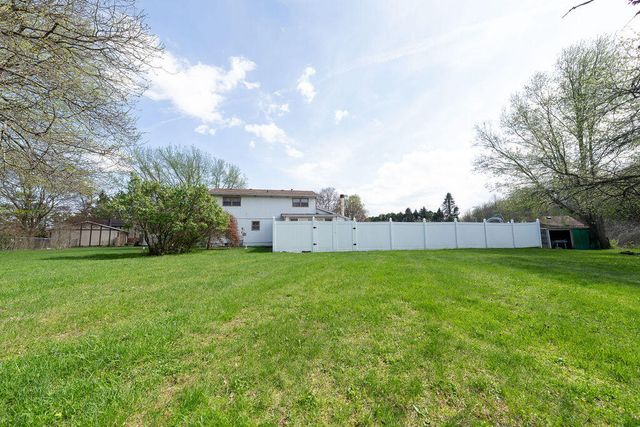 906 Honeysuckle Lane, Michigan City, IN 46360