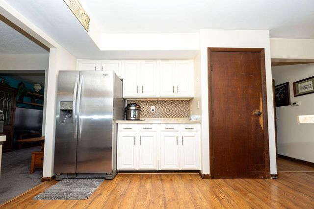 906 Honeysuckle Lane, Michigan City, IN 46360