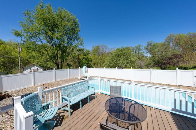 906 Honeysuckle Lane, Michigan City, IN 46360
