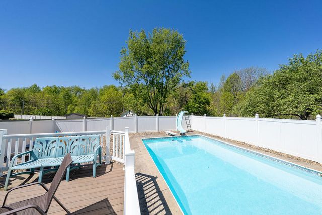 906 Honeysuckle Lane, Michigan City, IN 46360