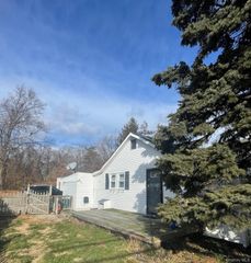 359 Park Avenue, Babylon, NY 11702