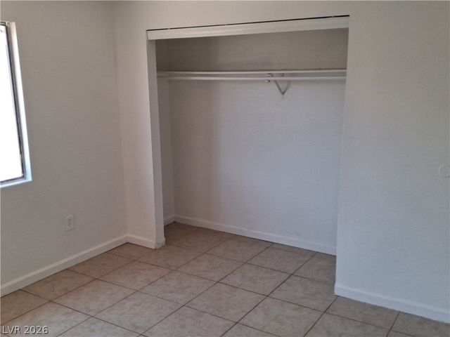 2841 Wheelwright Drive C, Las Vegas, NV 89121