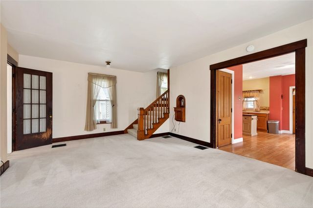 6 Maple Street, Franklin, OH 45005