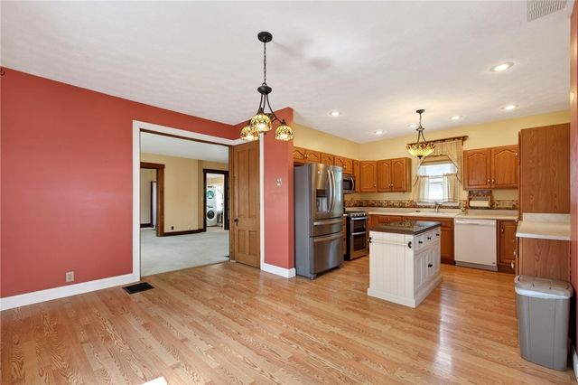6 Maple Street, Franklin, OH 45005