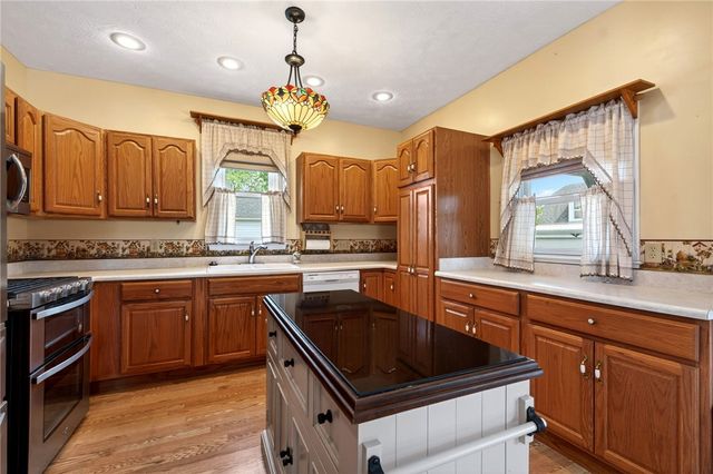 6 Maple Street, Franklin, OH 45005