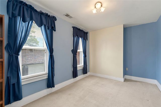 6 Maple Street, Franklin, OH 45005