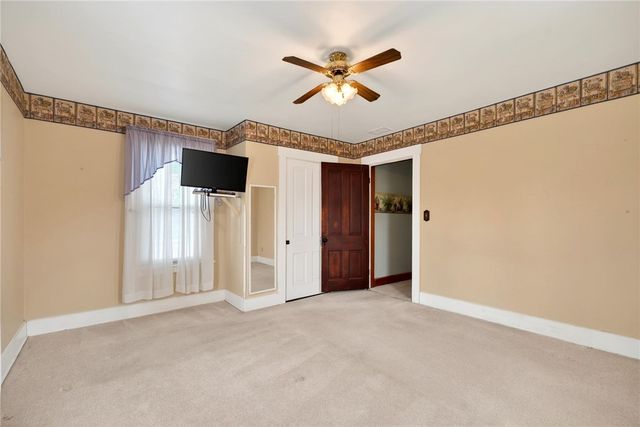 6 Maple Street, Franklin, OH 45005