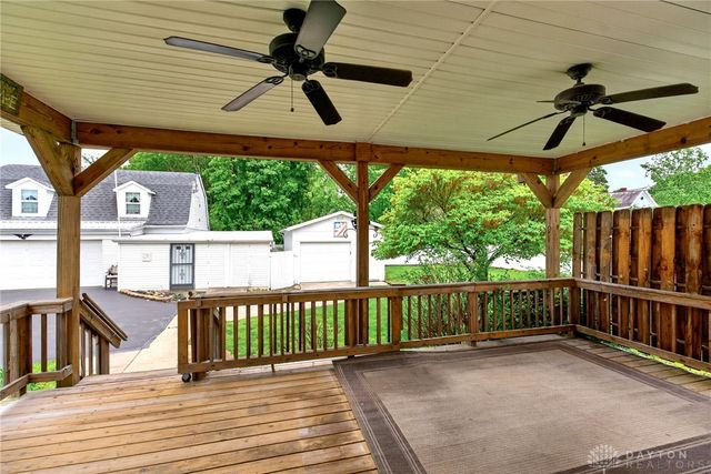 6 Maple Street, Franklin, OH 45005