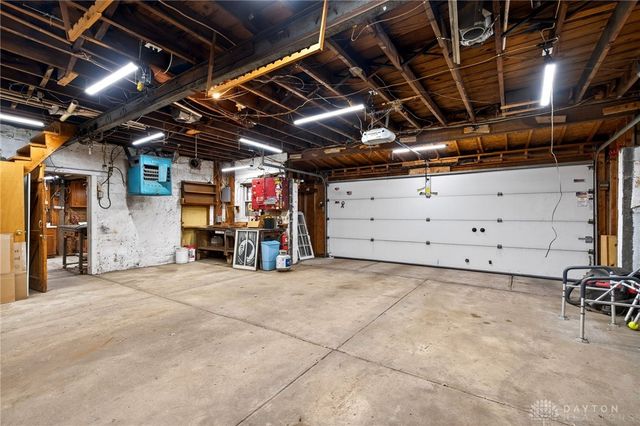 6 Maple Street, Franklin, OH 45005