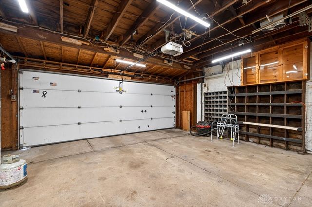 6 Maple Street, Franklin, OH 45005