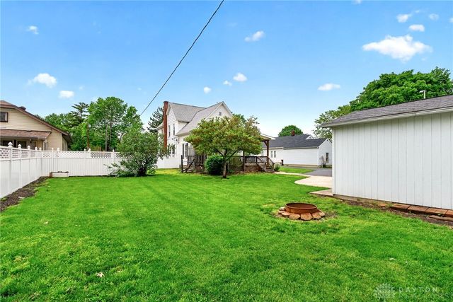 6 Maple Street, Franklin, OH 45005