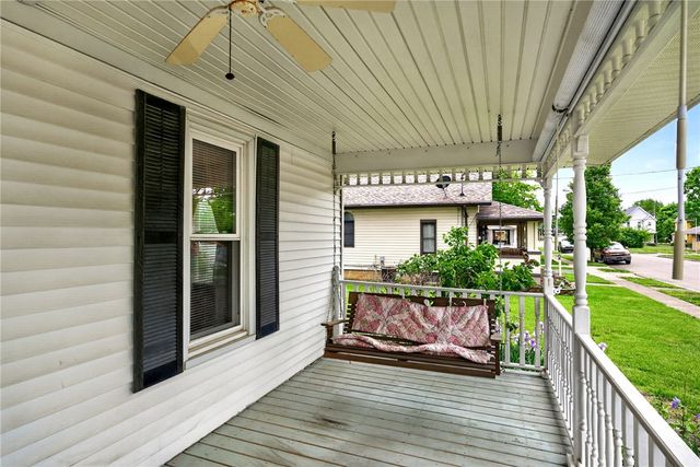 6 Maple Street, Franklin, OH 45005