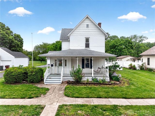 6 Maple Street, Franklin, OH 45005