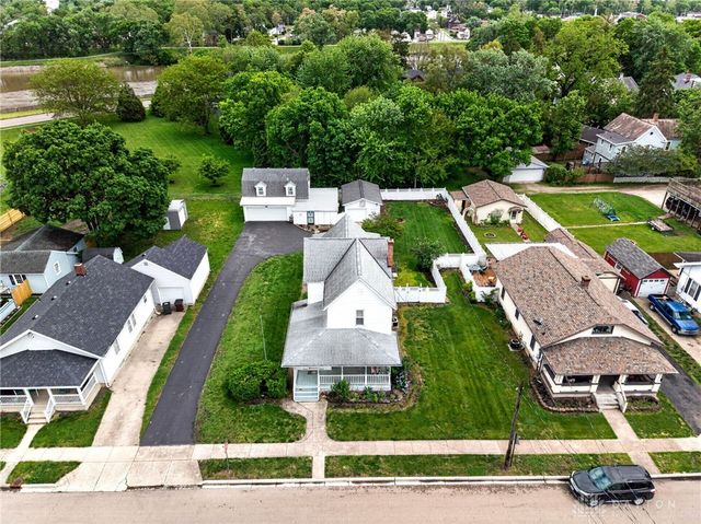 6 Maple Street, Franklin, OH 45005