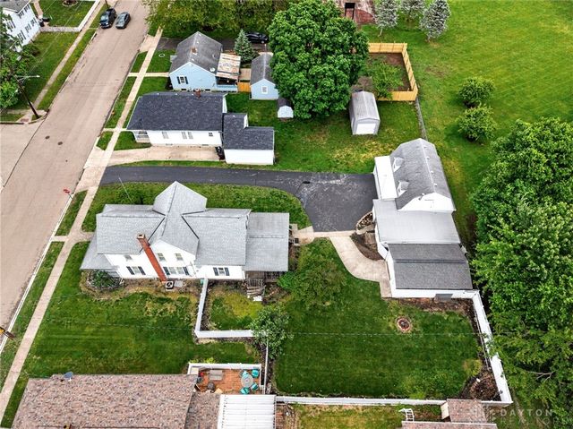 6 Maple Street, Franklin, OH 45005