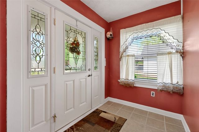 6 Maple Street, Franklin, OH 45005