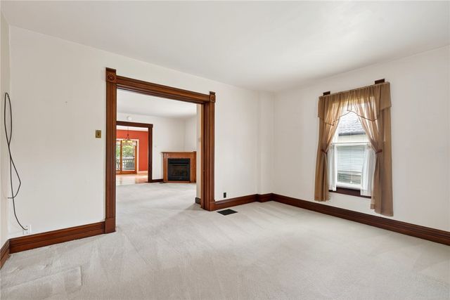 6 Maple Street, Franklin, OH 45005