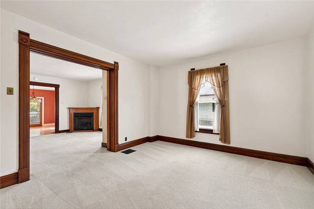 6 Maple Street, Franklin, OH 45005