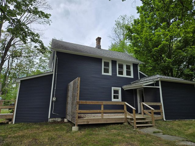 11 Spring Glen Road, Mountain Dale, NY 12763