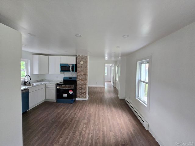 11 Spring Glen Road, Mountain Dale, NY 12763