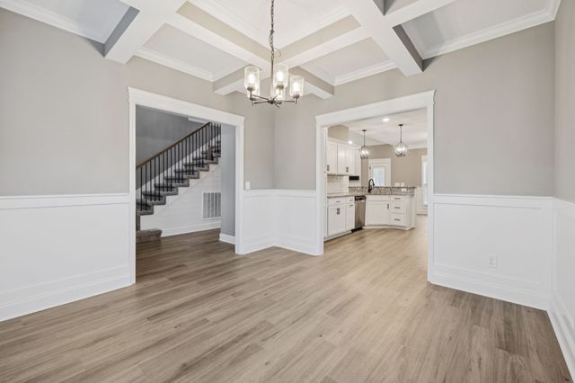 710 Eva Agnes Ave, Clarksville, TN 37042