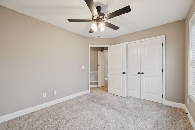 710 Eva Agnes Ave, Clarksville, TN 37042