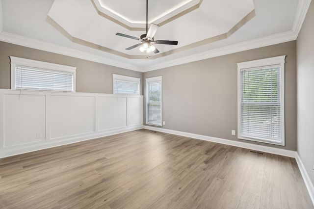 710 Eva Agnes Ave, Clarksville, TN 37042