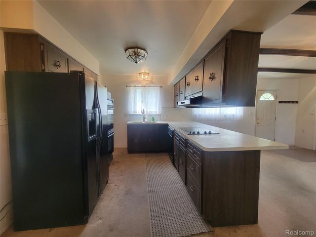 31770 Pembroke Street, Livonia, MI 48152