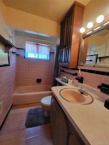 31770 Pembroke Street, Livonia, MI 48152