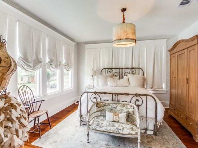 302 Featherston Street, Cleburne, TX 76033