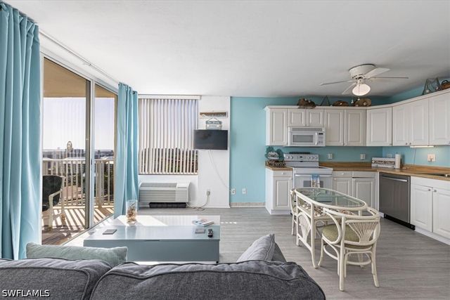 7330 Estero BLVD 1107, Fort Myers Beach, FL 33931