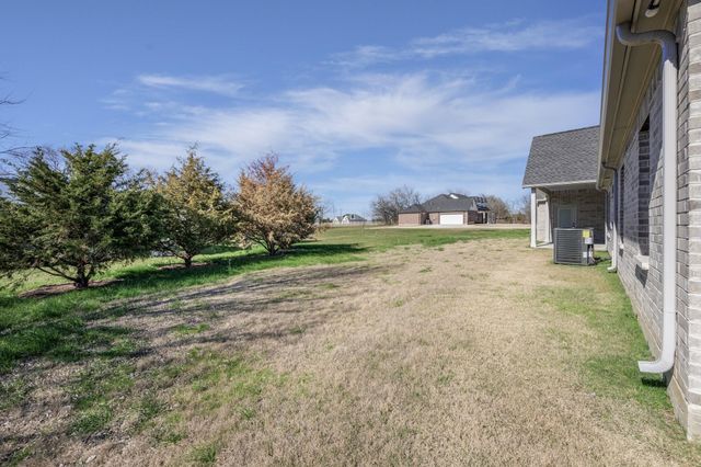 2378 County Road 1112, Farmersville, TX 75442