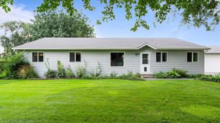 981 W Sunset Dr, Burbank, WA 99323