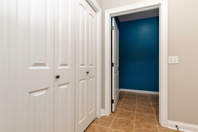 320 S 86th Street, West Des Moines, IA 50266