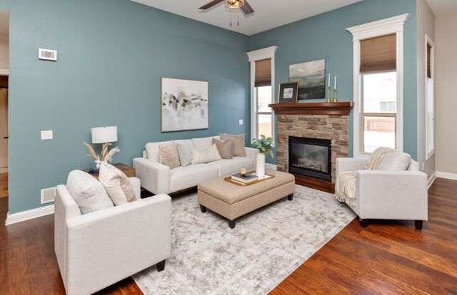 320 S 86th Street, West Des Moines, IA 50266