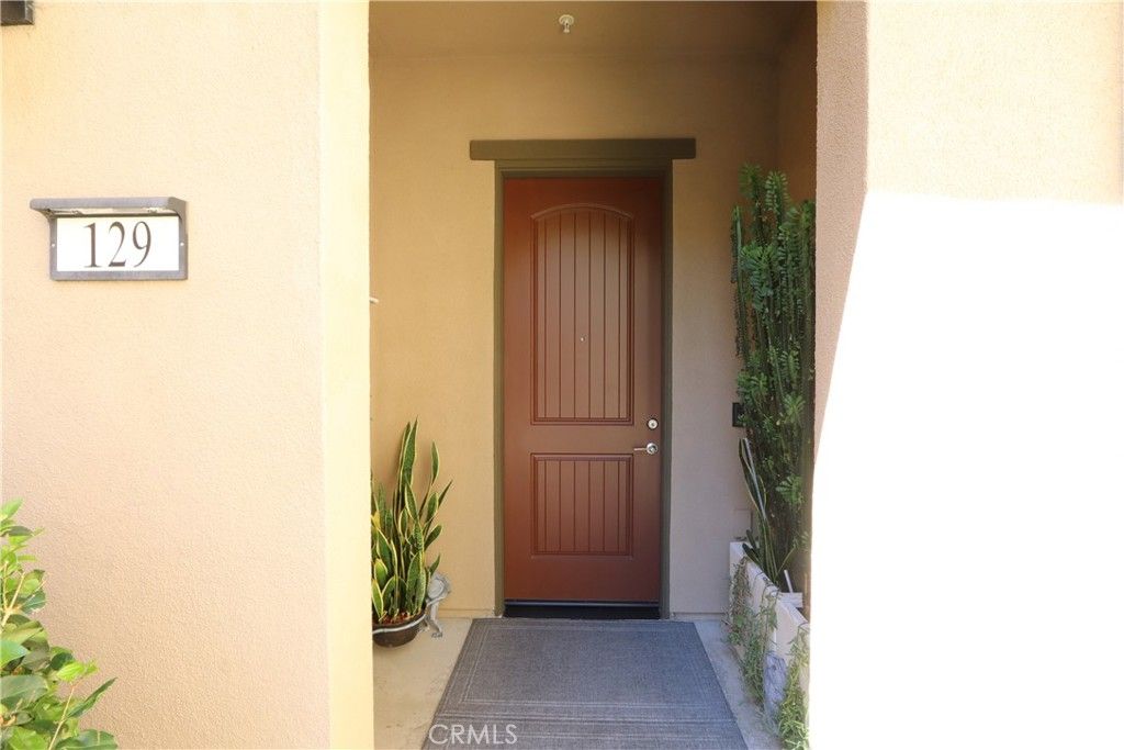 129 Carlow, Irvine, CA 92618 — photo 3