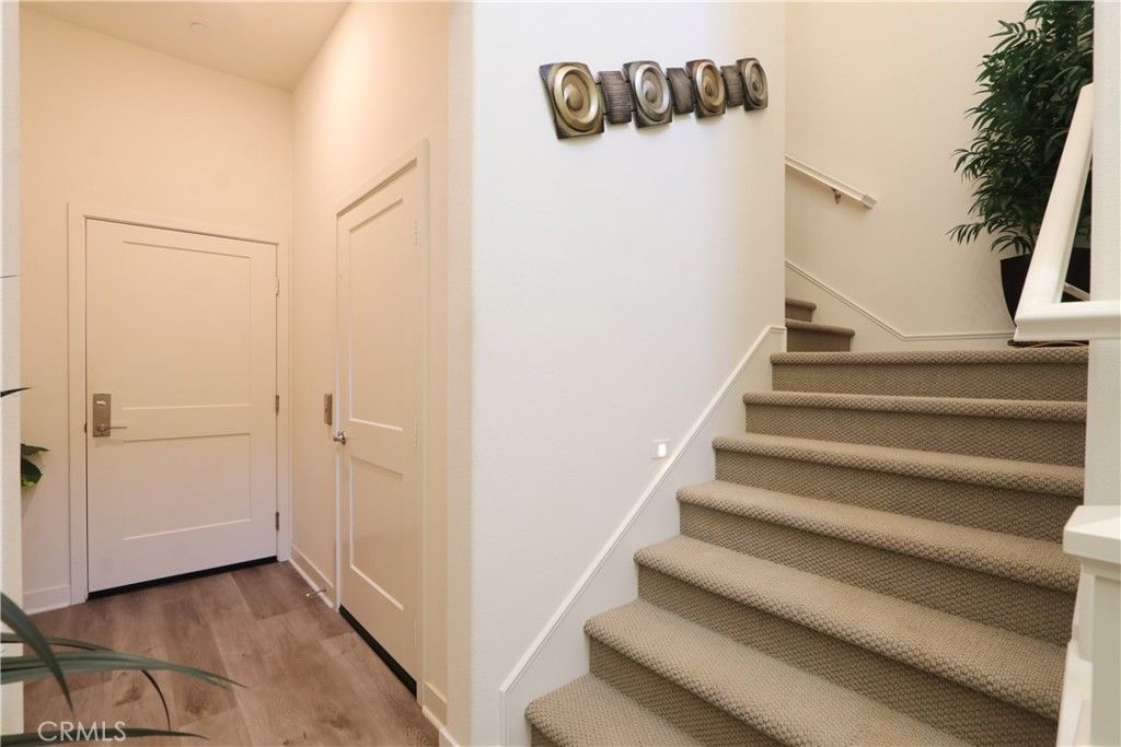 129 Carlow, Irvine, CA 92618 — photo 5