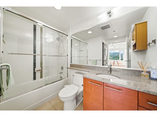 1500 Sw 11TH Ave 1503, Portland, OR 97201