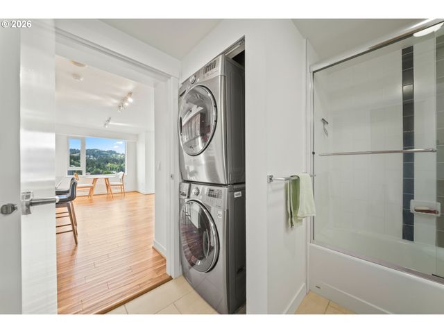 1500 Sw 11TH Ave 1503, Portland, OR 97201