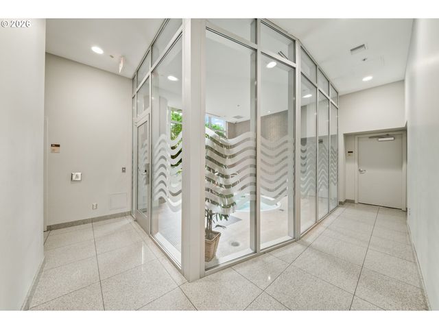 1500 Sw 11TH Ave 1503, Portland, OR 97201