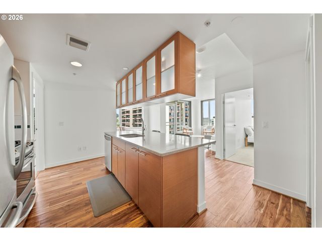 1500 Sw 11TH Ave 1503, Portland, OR 97201