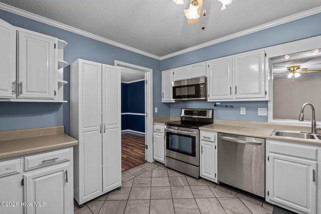 769 Dayflower Court, Vass, NC 28394