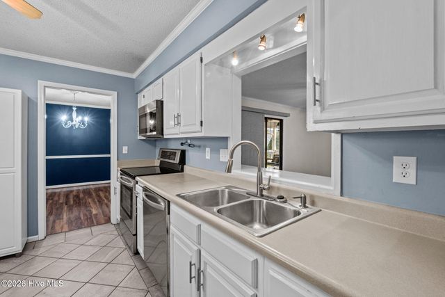 769 Dayflower Court, Vass, NC 28394