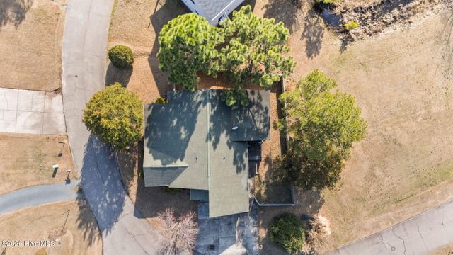 769 Dayflower Court, Vass, NC 28394