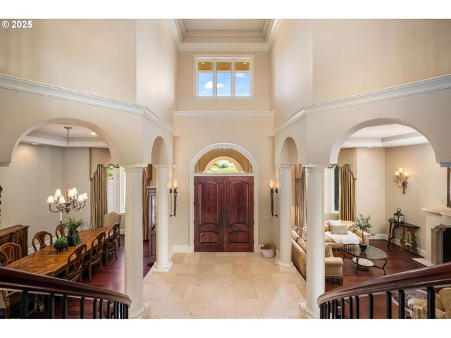 9523 Sw STONECREEK Dr, Beaverton, OR 97007