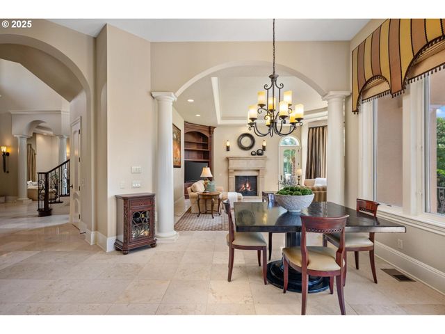 9523 Sw STONECREEK Dr, Beaverton, OR 97007