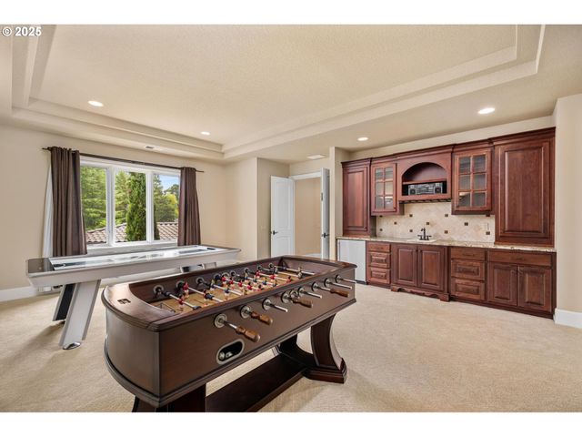 9523 Sw STONECREEK Dr, Beaverton, OR 97007