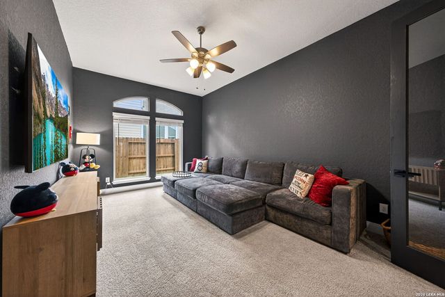 6549 Crockett Cove, Schertz, TX 78108