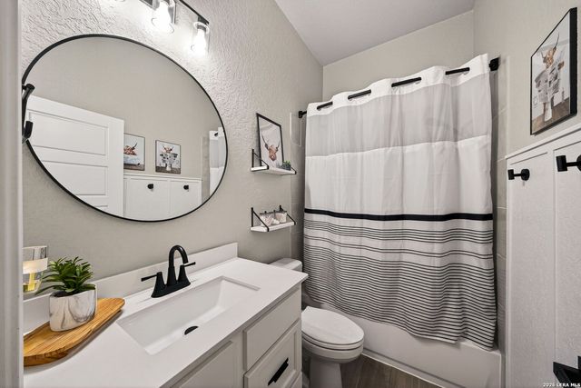 6549 Crockett Cove, Schertz, TX 78108